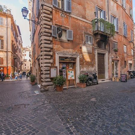 Appartement Domus Lupae -Live In The Heart Of Rome Extérieur photo