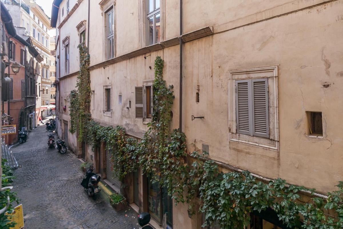 Appartement Domus Lupae -Live In The Heart Of Rome Extérieur photo